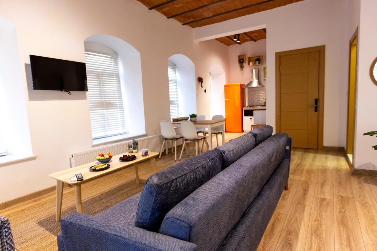 Flats Company Ajda Apartment Istanbul Bagian luar foto